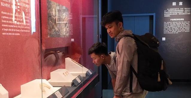 还有中国的