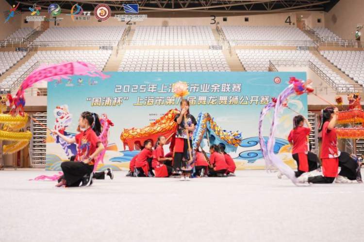 凭借扎实的 凭借扎实的