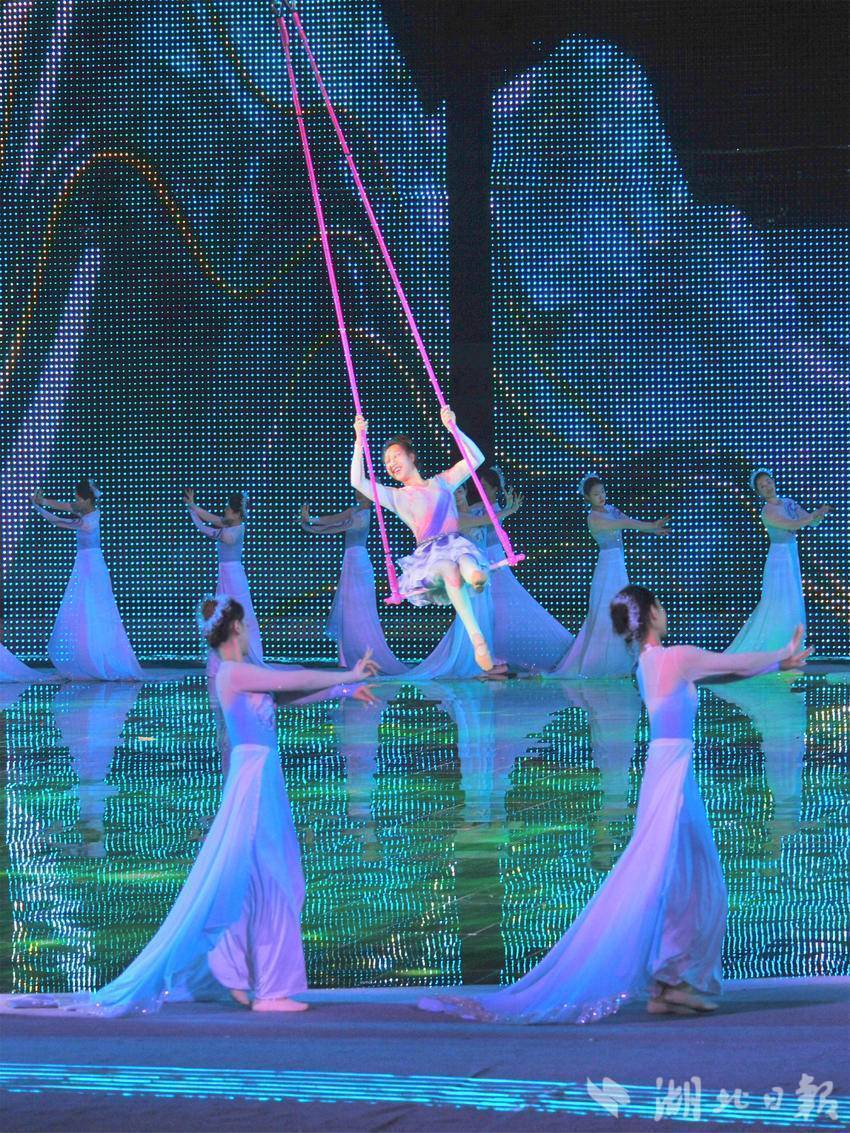 OtmlM, LJiyc, https OtmlM, LJiyc, https